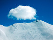 Berg mit Wolke