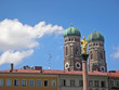 Frauenkirche mit Mariensäule