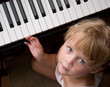 girl at piano
