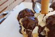 profiteroles au chocolat