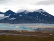 Glacier baigné par le soleil du spitzberg