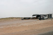 Station d'essence dans le désert du Sahara