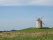 Moulin à vent et mont saint michel