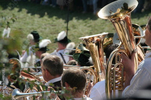 Standkonzert der Oktoberfest-Kapellen zu Füßen der Bavaria