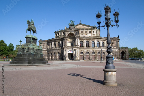 Foto: Semper Opera House in Dresden Semper Opera House in Dresden