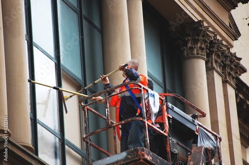 Window cleaner