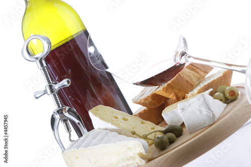 Photo: rotwein und käse rotwein und käse