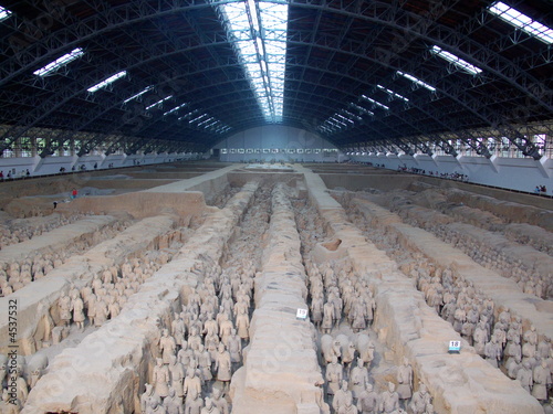 Hangar abritant les guerriers enterrés, Xian, Chine