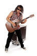 Musicien joue de la guitare country