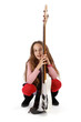 Enfant joue de la guitare Enfant joue de la guitare