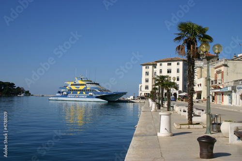 Foto: Promenade in Porec (Kroatien) Promenade in Porec (Kroatien)