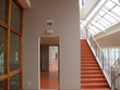 Espace intérieur de bâtiment moderne, Lyon, France