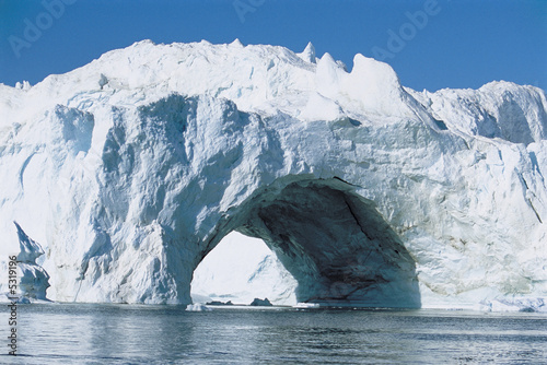 Foto: Archway made of Ice Archway made of Ice