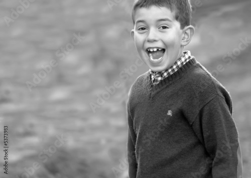 Foto: Niño gritando Niño gritando