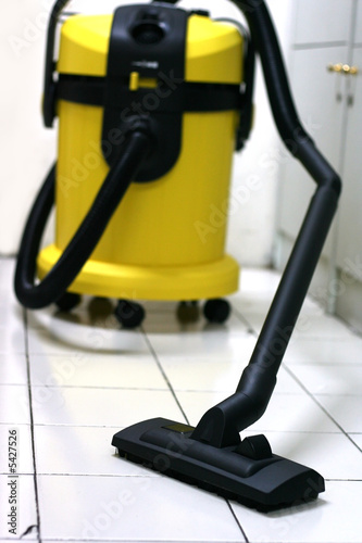vacuum machine vacuum machine