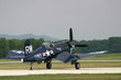 Avion Corsair au décollage
