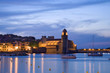 roussillon : côte vermeille, collioure au crépuscule