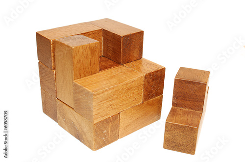 Photo: cubo di legno cubo di legno