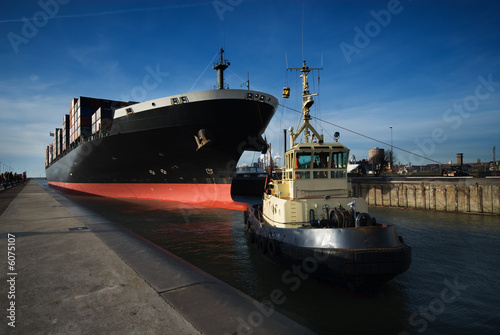 container ship