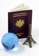 passeport , globe et tour eiffel passeport , globe et tour eiffel