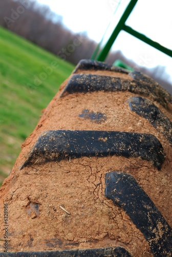 Photo: Tire of mud Tire of mud