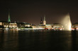Hamburger Binnenalster bei Nacht