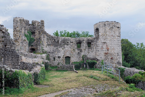 Ruines dans la région de Bâle en Suisse