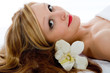 Foto: Attractive woman getting spa treatmen Attractive woman getting spa treatmen
