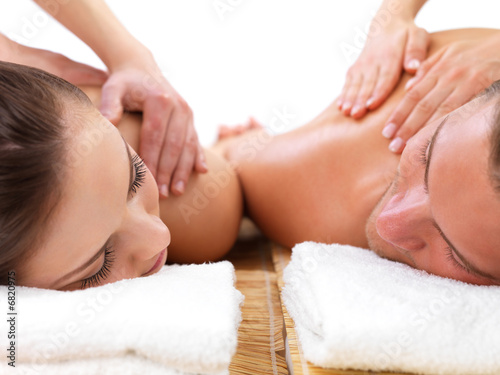 Foto: Romantic couple on spa holiday Romantic couple on spa holiday