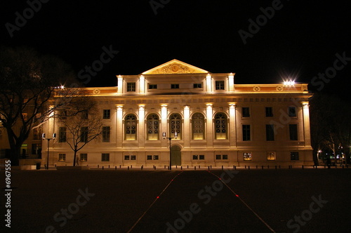 Photo: tribunal de nîmes tribunal de nîmes