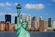 Photo en ligne au meilleur prix The Statue of Liberty and Manhattan Skyline