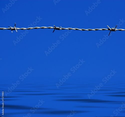 Photo: frontera en el mar frontera en el mar