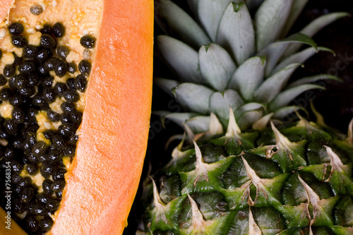 papaya und ananas papaya und ananas