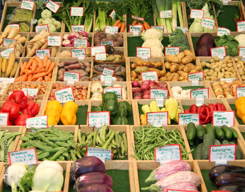 Foto: Gemüse - Gemüsestand am Markt Gemüse - Gemüsestand am Markt