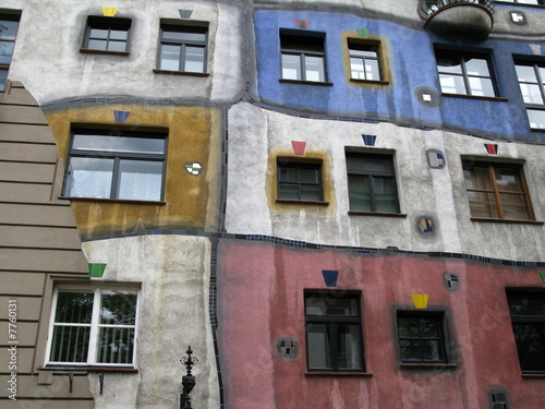 Photo: maison de Hundertwasser de Vienne maison de Hundertwasser de Vienne