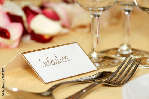 etiquette de table