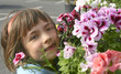 visage dans les fleurs