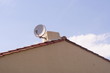 Parabole sur une maison Parabole sur une maison