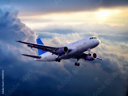 airplane|8381562