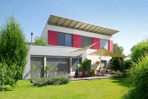 Photo: Haus mit Garten Haus mit Garten