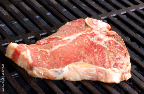 Photo: Raw tbone steak Raw tbone steak