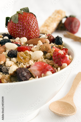 Photo: Granola bowl Granola bowl