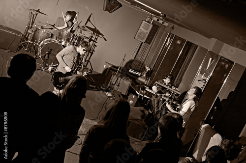 Foto: concerto music group in club concerto music group in club