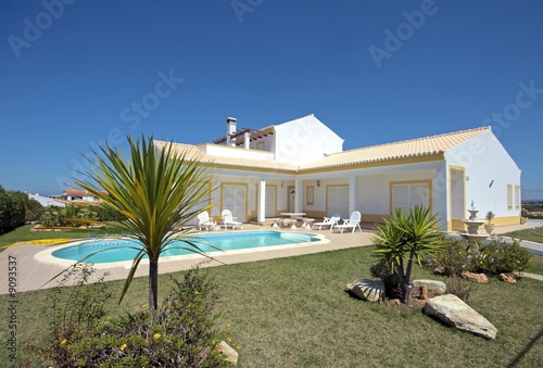 Beautiful countryhouse with swimmingpool
