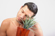 mann blumen