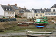 marée basse dans un petit port breton