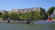 peniches à quai