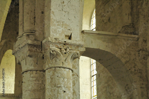 abbaye de nouaillé mapertuis