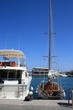 Bateaux dans le port de rhodes Bateaux dans le port de rhodes