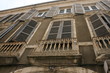Façade d'immeuble à Auch (Gers, Région Midi-Pyrénées)